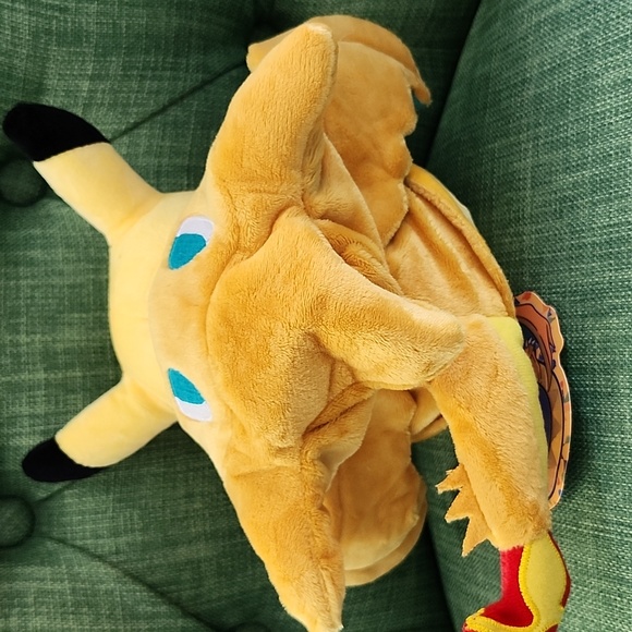 Pokemon Pikachu Dressed as Charizard Plush - Picture 6 of 9